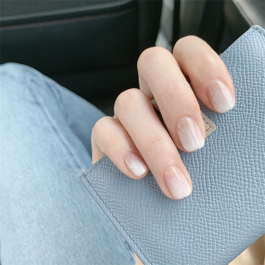 White gradient nail patch
